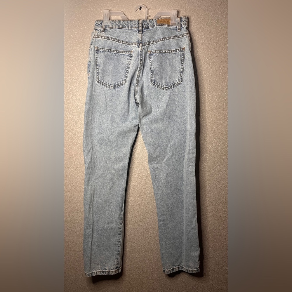 Cotton On- Long Straight Leg- Ripped Jeans(knees)- 6US